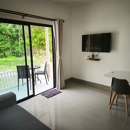 The Secret Garden Homestay Koh Yao Yai เกาะยาวใหญ่ ภายนอก รูปภาพ
