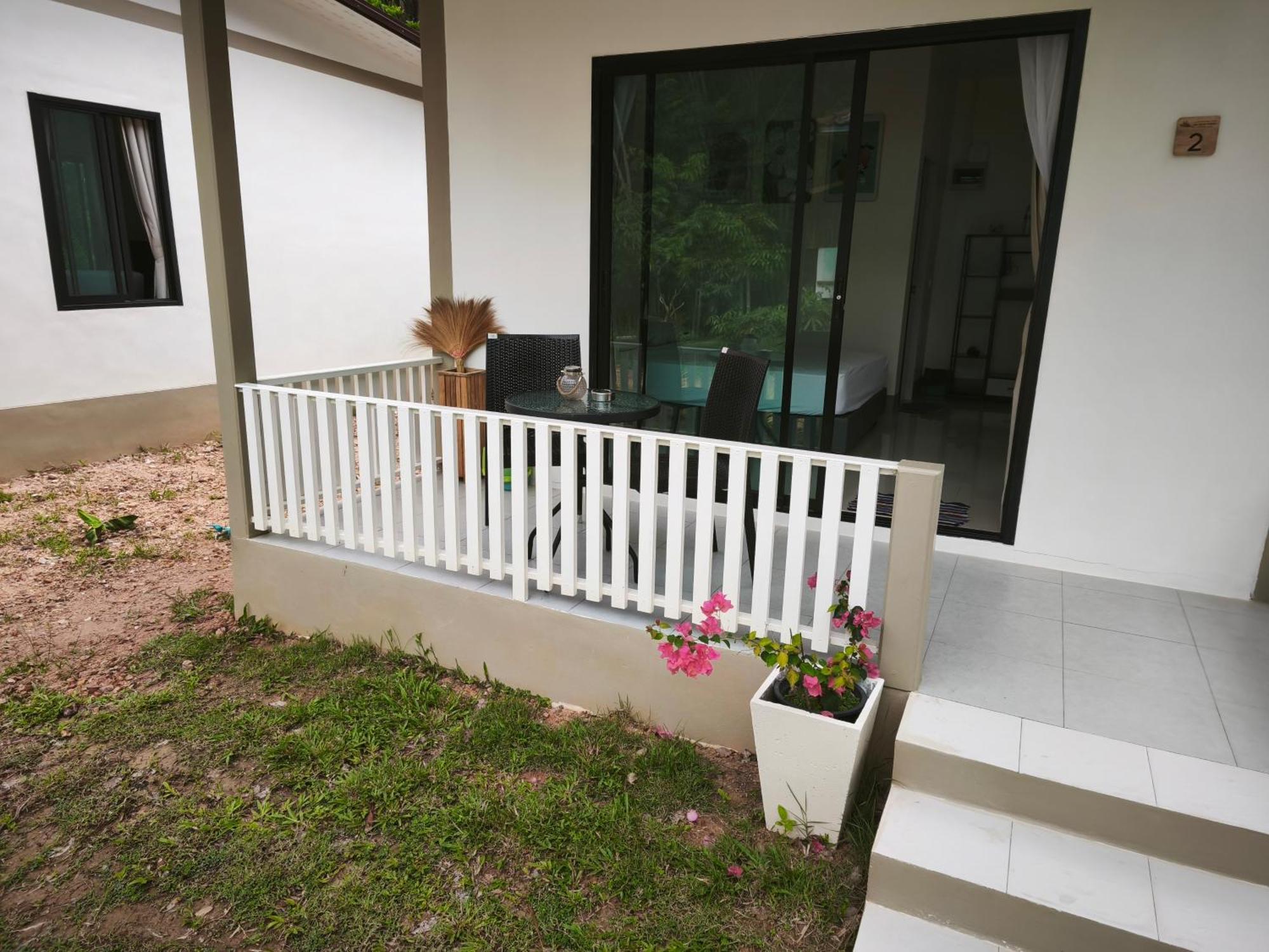 The Secret Garden Homestay Koh Yao Yai เกาะยาวใหญ่ ภายนอก รูปภาพ